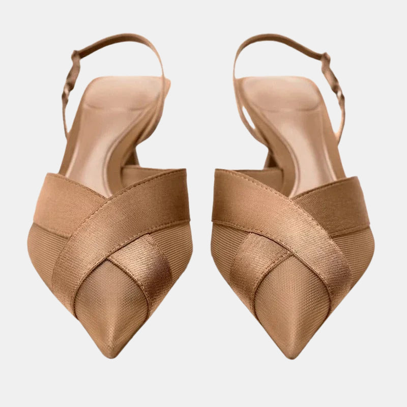 Escarpins talon carré | Satin beige avec design ouvert et talon carré élégant