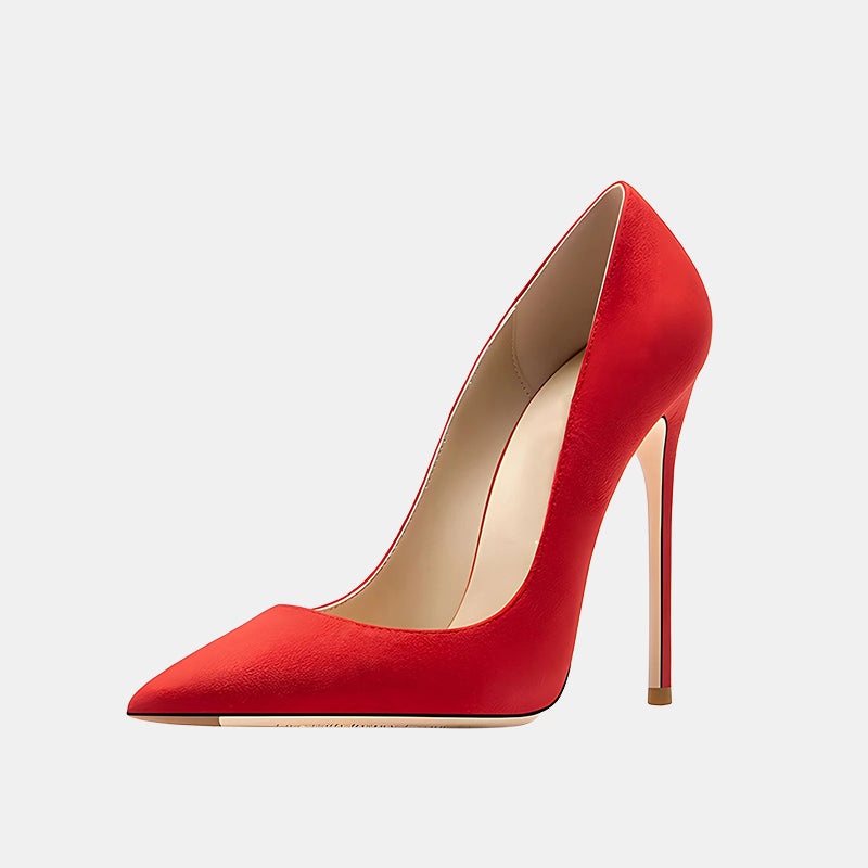 Escarpins rouges en daim à talon aiguille