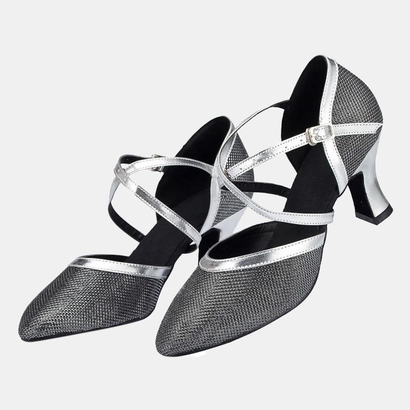 Escarpins noirs | Talon carré stable avec brides croisées ajustables