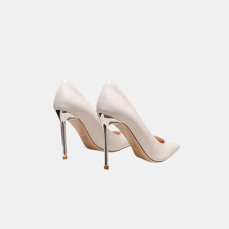 Escarpins blancs | Finition effet miroir sur talon pour un look moderne
